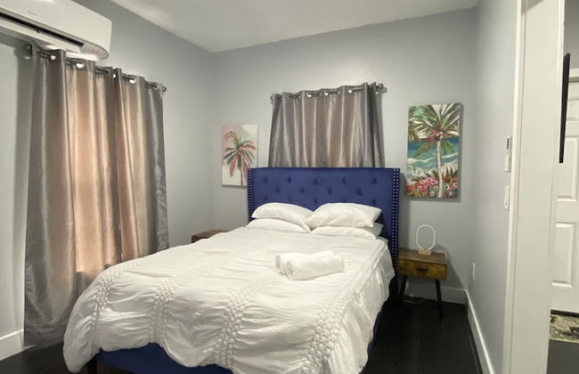 The Mellow Yellow - Photo 6