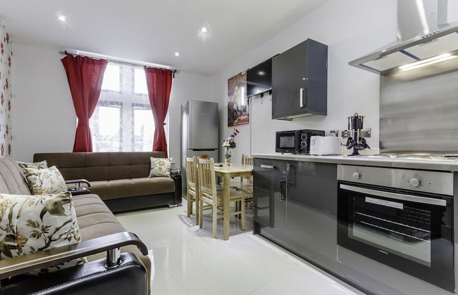 City Gate Serviced Apartments - Photo 14