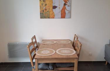 Bel Appartement Grande Terrasse avec parking à Dijon - Foto 6