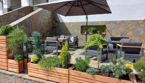 Dwór Bysina - Foto 3