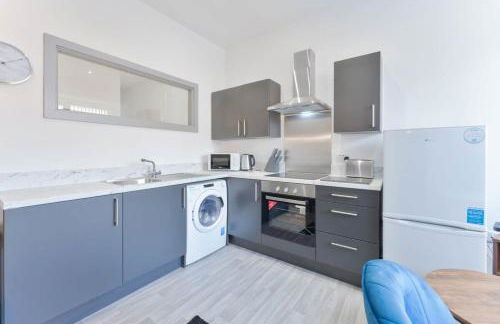 Modern 1 Bed Budget Apartment in Dudley with Wifi - Foto 3