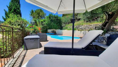 Les Restanques de Toucas - Studio dans villa avec jardin et piscine partagée - Foto 3, Garden view