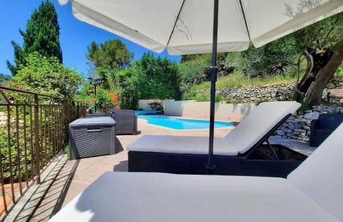 Les Restanques de Toucas - Studio dans villa avec jardin et piscine partagée - Foto 3