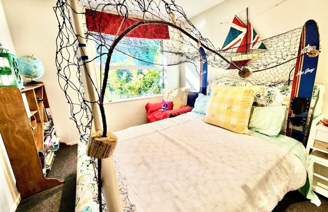 Lyttelton Boatique House - Photo 23