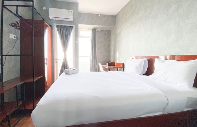 Homey And Good Choice Studio At Amartha View Apartment - Photo 2