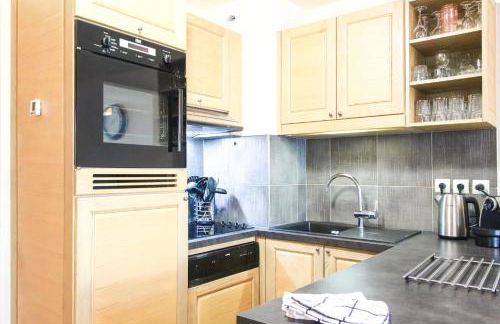 Exceptional 3 bed Penthouse with fireplace and stunning views - Foto 80