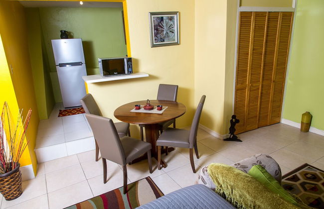 Skyview Manor Guest Apartments - Foto 22