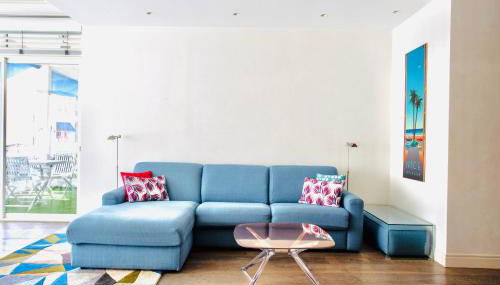 Luxurious 2 Bedrooms Apartment, 30 meter from beach - Foto 3