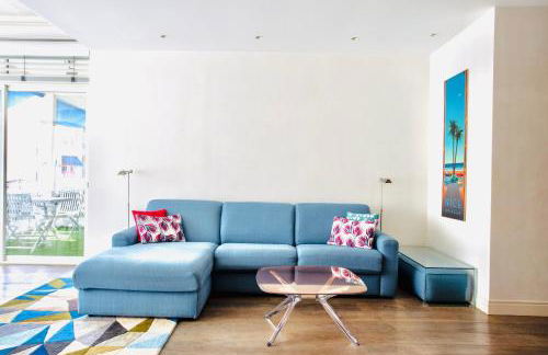 Luxurious 2 Bedrooms Apartment, 30 meter from beach - Foto 3