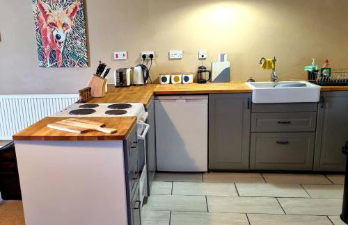 Horse & Farrier Pub - Photo 20