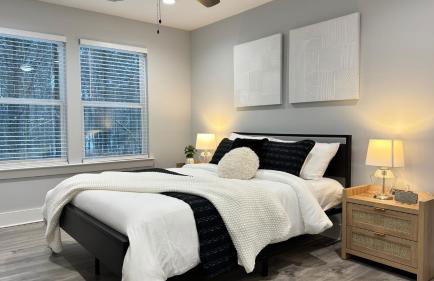 Modern new townhouse near Stone Mountain Sleeps 10 - Foto 40