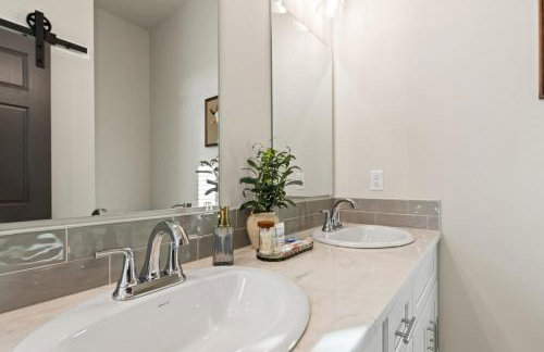 NEW Mais La House Garage KING 85 TV Cajun Luxury - Foto 22