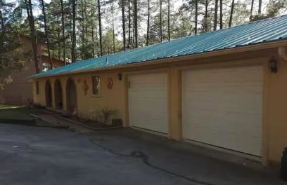 Chic Country Home in the Woods with Hot Tub - Foto 39