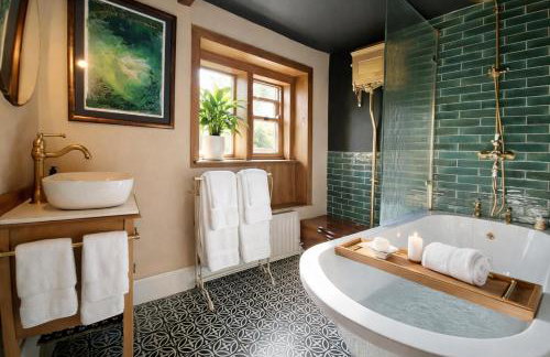 Historic, Hidden, Cosy, Log Burner, 10mins walk to Holmfirth - Foto 4