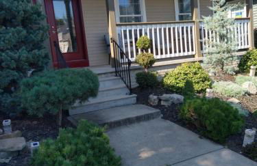 Family Friendly JUST LIKE HOME - Photo 11