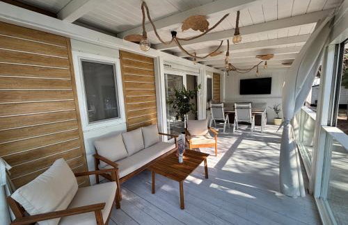 Dream Escape Mobile Home - Photo 10