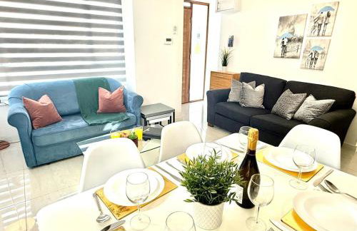 Walnut Luxurious 2-Bedroom with Ensuite - Parking, Netflix, WIFI - Close to Oxford, Bicester & Blenheim Palace - Photo 10