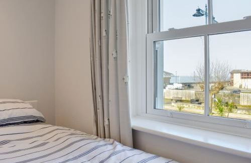 Coastguard Cottage - Photo 13