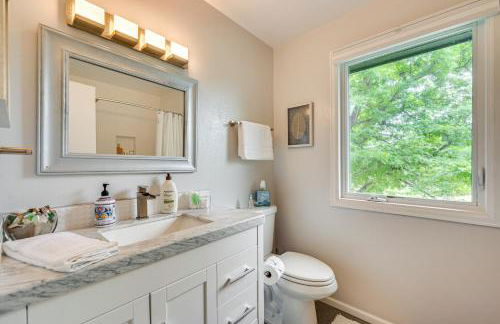 Mtn-View Home with Pickleball Court in Louisville! - Foto 23