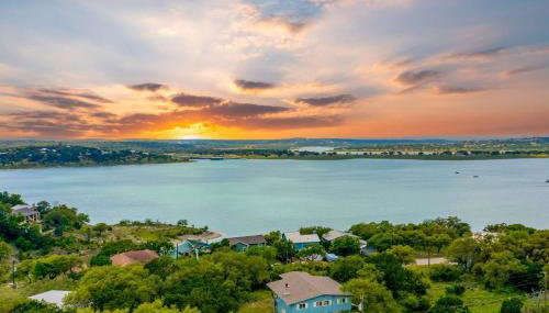 4 3 two King Beds Perfect Sunset Lake Views Pickleball Fire pit Lvl2 EV POA Pool - Foto 2