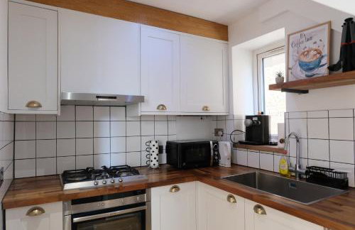 Amanah Properties - Contemporary 2-Bed Apartment Close to Abbey Road, Central London Zone 2 - Foto 16