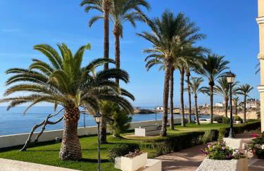 Beachfront apartment - Photo 1