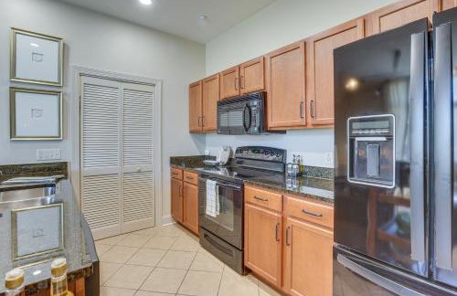 Walk to UA Campus Apt with Secure Parking! - Foto 8