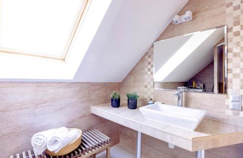 VIP apartment in Mogilany close to Kraków Air con WLAN Highspeed - Foto 15