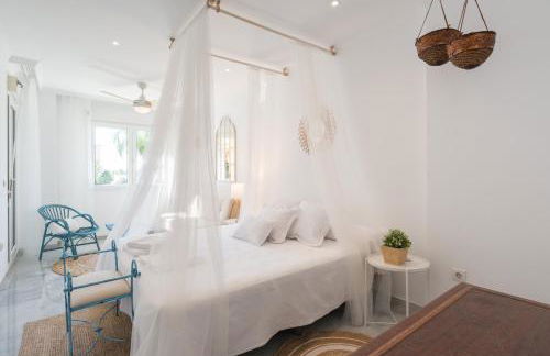 BOHO CHIC- Beachfront - Free bikes - Salt water pool - Foto 12