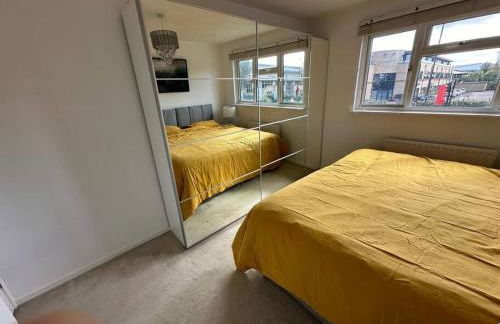 Parlaunt House - 3 Bedroom With Free Parking - Foto 23