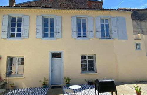 2 pièces parking, plein centre au calme climatisé - Foto 15