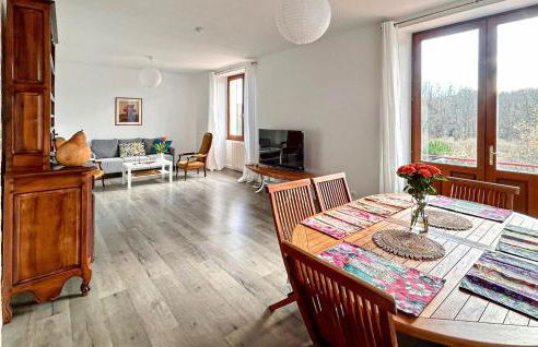 Lovely Home In Nanteuil-En-Vallée With Wifi - Foto 3