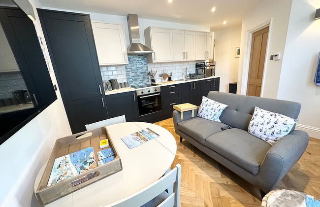 The Slipway Suite, Fowey Harbour & Parking 1 Min - Photo 7