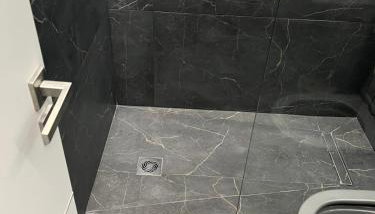 Modern Garden Apartment - City & Mountain View - Foto 2