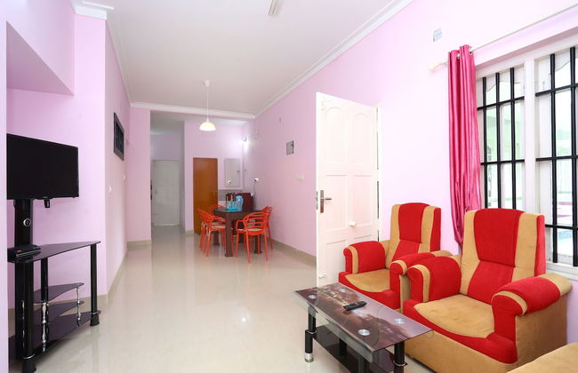 OYO 15916 Home Cozy 2BHK Kalpetta - Foto 1
