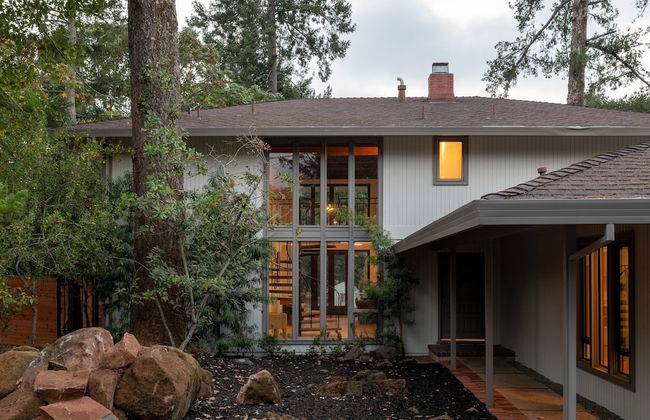 Mataro by Avantstay Large & Elegant Home in Santa Rosa w/ Hot Tub & Games - Foto 27