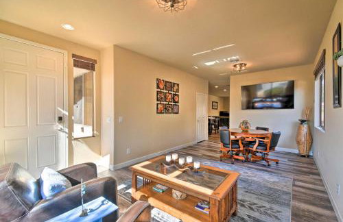 Family Poolside Escape 15 Mi to Dtwn Phoenix! - Foto 11