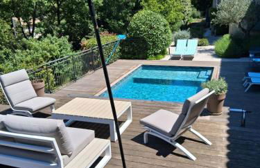 Rez de Jardin d'une Bastide VILLA LA GARDI avec Piscine privée - Foto 5