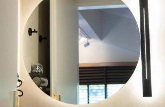 KLA SUITES by PROJECT 86 IKE - Photo 33