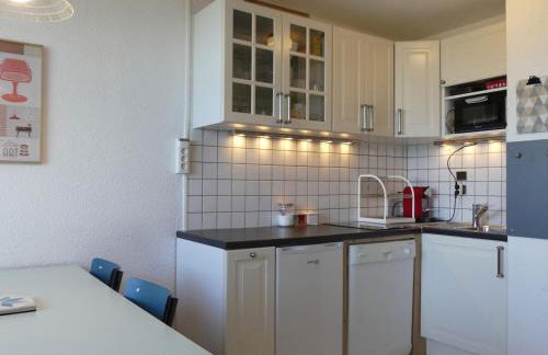 Appartement rénové, skis aux pieds, proche commerces - FR-1-182-183 - Foto 2