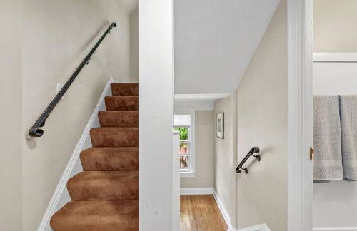 The Knocking Bird- Mins to CLE Clinic - Foto 67