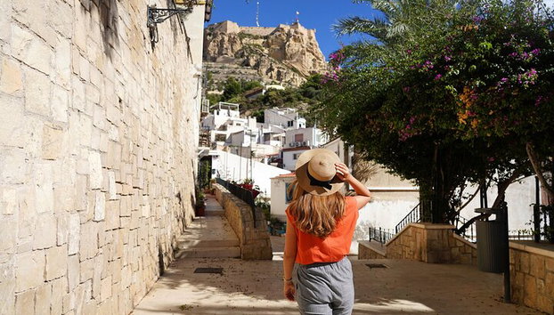 Hola Alicante : Privado 2 - Horas Intro Paseo por la ciudad con guía local - Foto 2