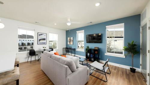 Sleek Stylish Apartment in Prime Location - Foto 2