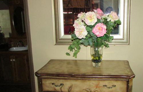 Always Inn Idyllwild Vacation Cottages - Foto 18