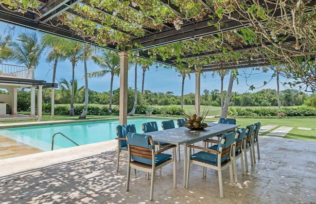 Sophisticated Villas With Private Pools and Staff - Foto 4