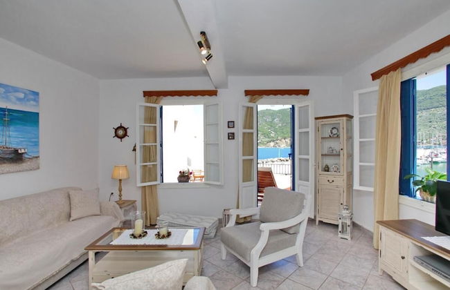 Villa Yiannoula With Amazing sea View at Skopelos Old Port !!! - Foto 16