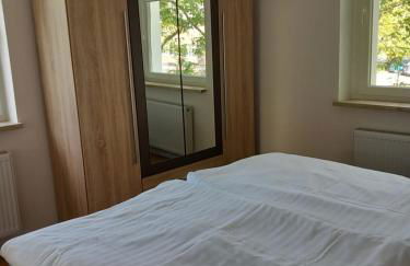 City Apartment 1#Netflix &Wlan &Kingsize Bett &Kaffee Maschine & Zentral & 500m Innenhafen & 2 min U Bahn - Photo 17