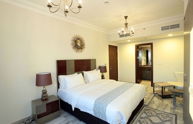 Marbella Luxury 2 Bedrooms - Photo 2