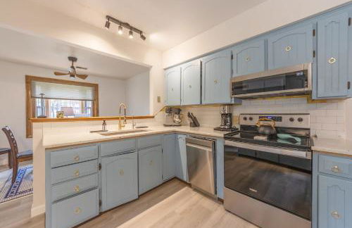 Silver Woods - New Vacation Rental - Lake Access Half a Mile away - Foto 3