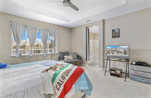 Placid Vibe Spacious 7-BR with Free Parking - Foto 20